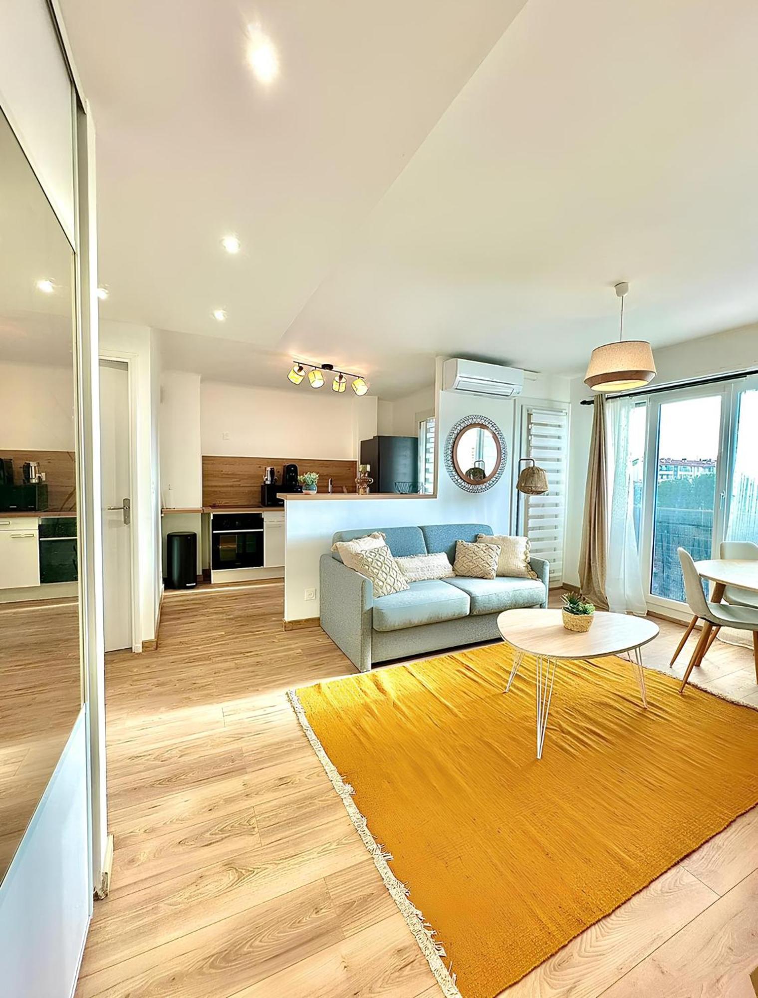 Magnifique Appartement En Face Du Stade Velodrome Marseilles Buitenkant foto
